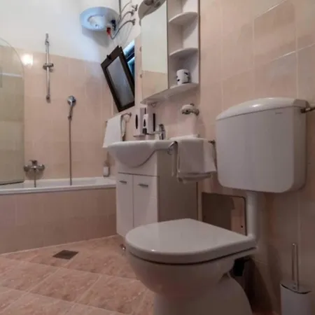 Kono - One-bedroom With Patio And Sea View - Marka Gjaje Street 아파트 두브로브니크